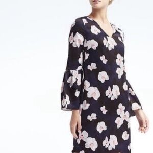 Banana Republic Navy Blue Orchid 3/4 Elbow Bell Sleeve Dress Size 6